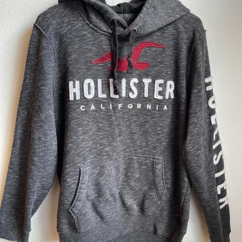Hollister California gray hoodie with red accents Size M